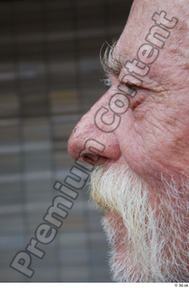 Street  671 bearded nose wrinkles 0002.jpg